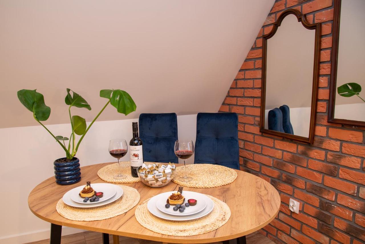 Dluga 66 Attic Apartment Gdansk Bagian luar foto